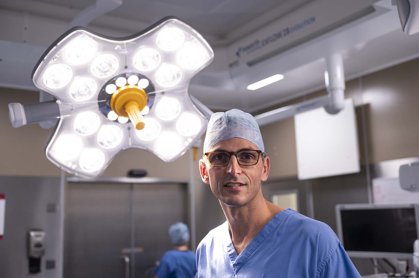 William Robb Blackrock Weightcare surgeon in surgery room